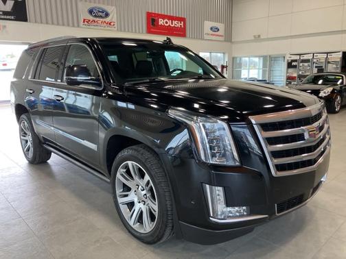 2017 Cadillac Escalade Premium Luxury