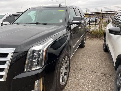 2017 Cadillac Escalade Premium Luxury