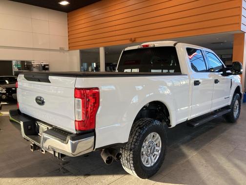 2017 Ford F-250 XLT