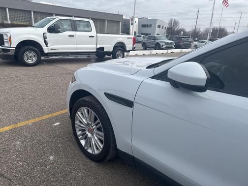 2017 Jaguar F-PACE 35t Premium