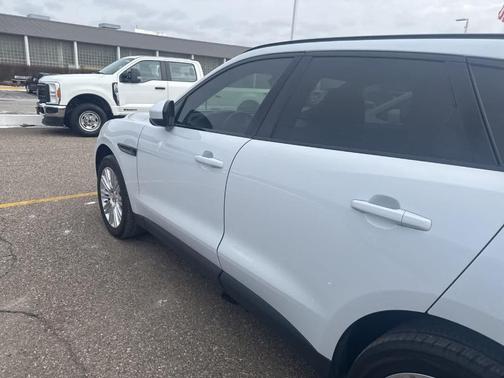 2017 Jaguar F-PACE 35t Premium