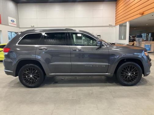 2018 Jeep Grand Cherokee Summit