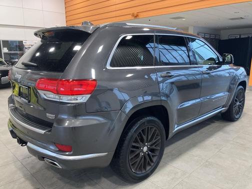 2018 Jeep Grand Cherokee Summit