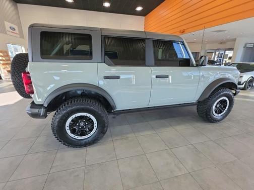 Cactus Green / Gray 2022 Ford Bronco Black Diamond