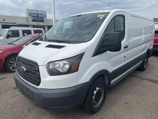 Oxford White 2017 Ford Transit-150 Base