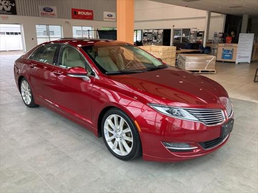 2015 Lincoln MKZ Hybrid Base