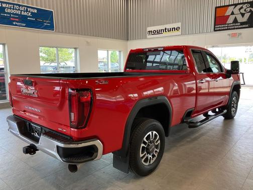 2022 GMC Sierra 2500 SLT