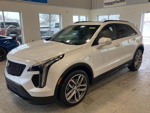 2023 Cadillac XT4 Sport