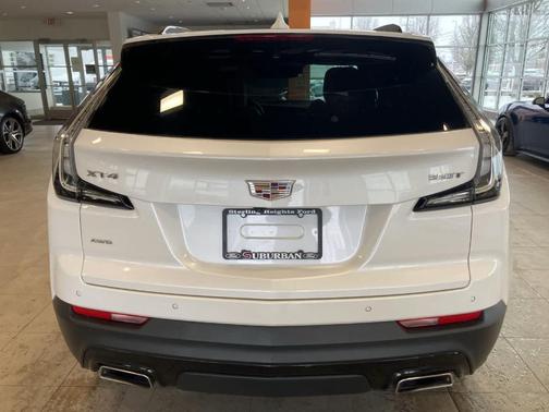 2023 Cadillac XT4 Sport