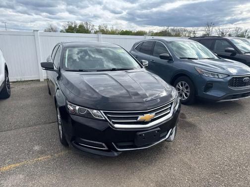 Black 2019 Chevrolet Impala 1LT