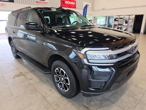 Agate Black Metallic 2024 Ford Expedition Max XLT