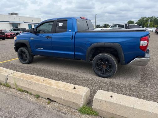 2016 Toyota Tundra SR5
