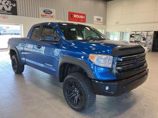 2016 Toyota Tundra SR5