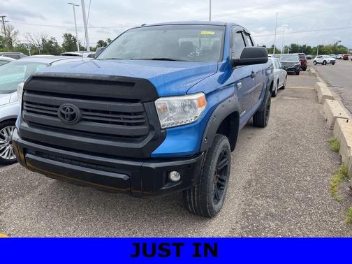 2016 Toyota Tundra SR5