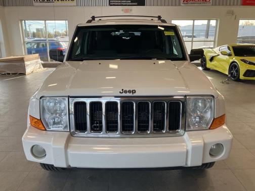 2008 Jeep Commander Sport