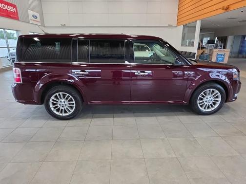 Burgundy Velvet Metallic Tinted Clearcoat 2019 Ford Flex SEL