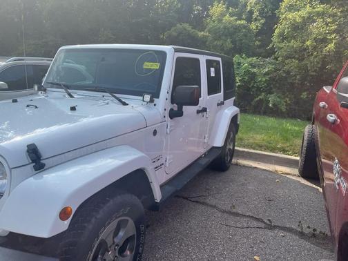 2016 Jeep Wrangler Unlimited Sahara