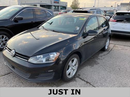 2017 Volkswagen Golf TSI Wolfsburg Edition 4-Door