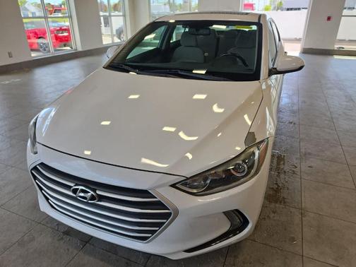Quartz White Pearl 2018 Hyundai ELANTRA Value Edition