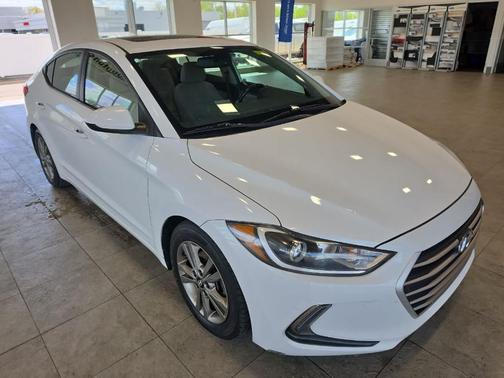 Quartz White Pearl 2018 Hyundai ELANTRA Value Edition