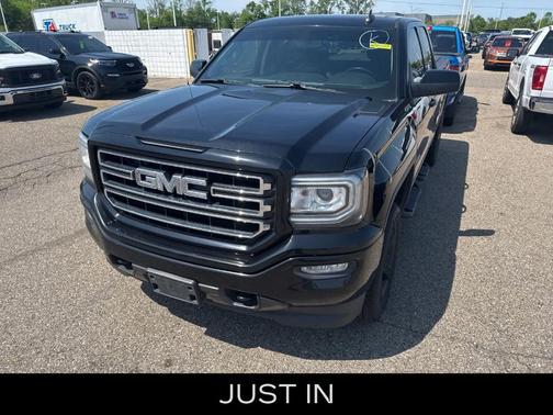 Black 2018 GMC Sierra 1500 SLE