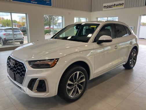 2023 Audi Q5 45 S line Prestige