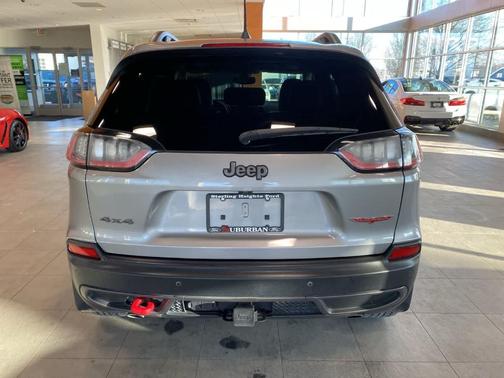 2020 Jeep Cherokee Trailhawk