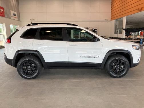 2022 Jeep Cherokee X