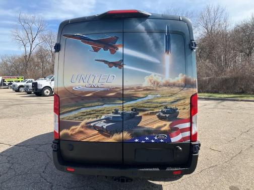 2021 Ford Transit-250 