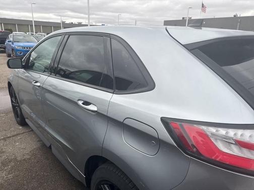 2024 Ford Edge ST-Line