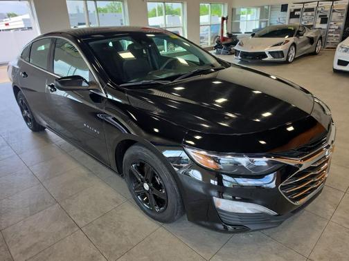 Mosaic Black Metallic 2023 Chevrolet Malibu LT