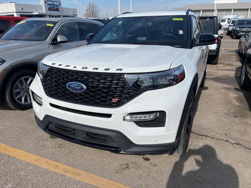 2023 Ford Explorer ST