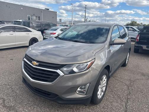 Pepperdust Metallic 2019 Chevrolet Equinox 1LT