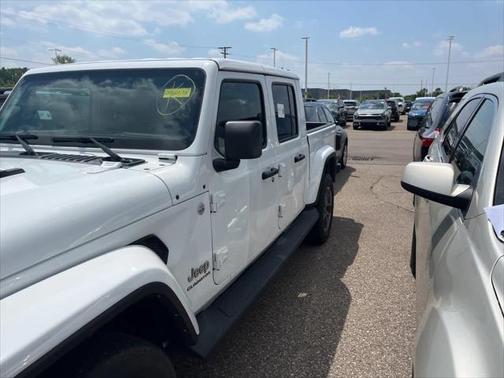 2021 Jeep Gladiator Overland
