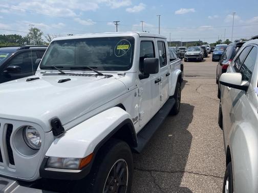 2021 Jeep Gladiator Overland