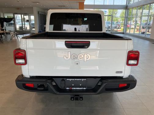 2021 Jeep Gladiator Overland