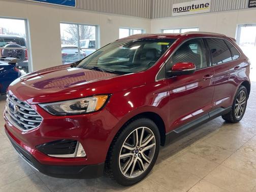 2019 Ford Edge Titanium
