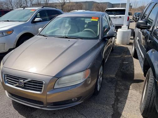 Gray 2008 Volvo S80 3.2