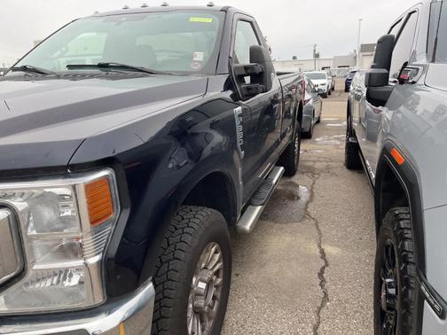 2022 Ford F-350 XLT