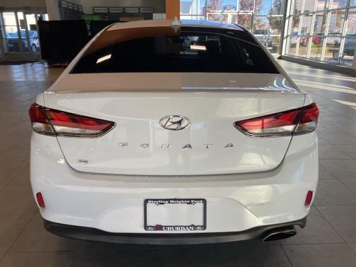 2019 Hyundai SONATA SE