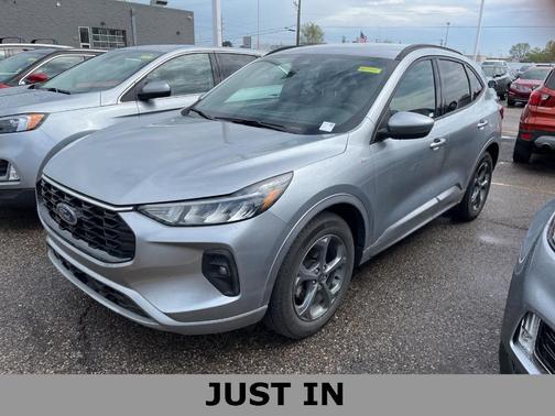 2023 Ford Escape ST-Line Select