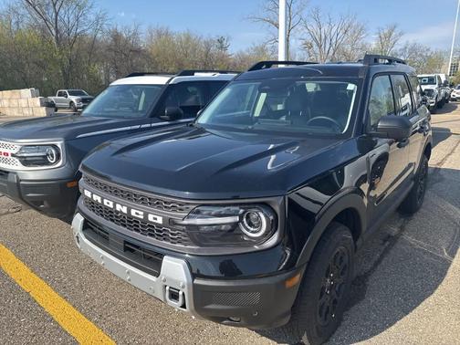 Shadow Black 2026 Ford Bronco Sport Badlands