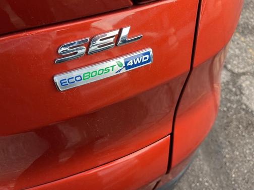 2019 Ford Escape SEL