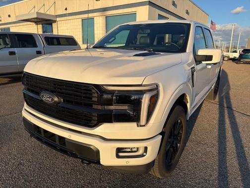 Star White 2026 Ford F-150 Platinum