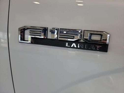 Oxford White 2020 Ford F-150 Lariat