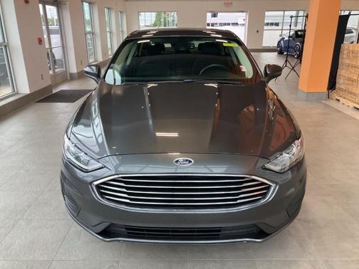 2020 Ford Fusion Hybrid SE