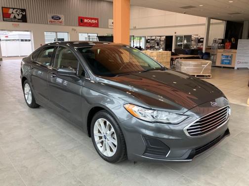 2020 Ford Fusion Hybrid SE