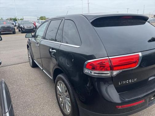 2013 Lincoln MKX Base