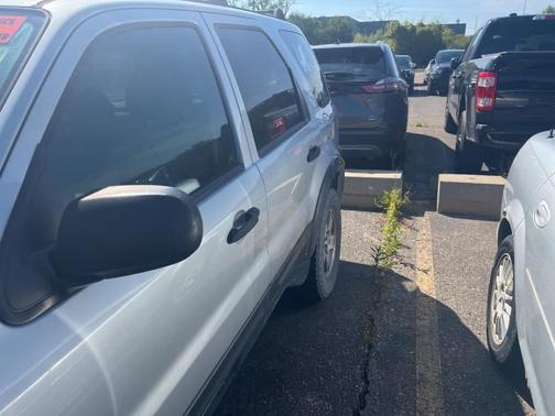 2004 Ford Escape XLT