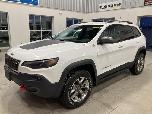 2020 Jeep Cherokee Trailhawk